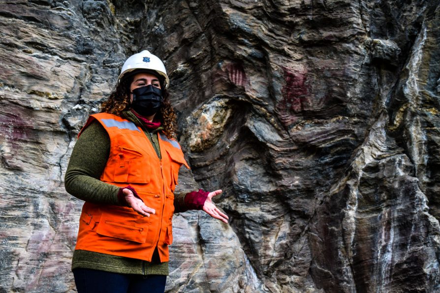 Mónica del Castillo, arqueóloga del tramo Caleta 2 de Mayo: “Estamos en un lugar muy denso arqueológicamente”