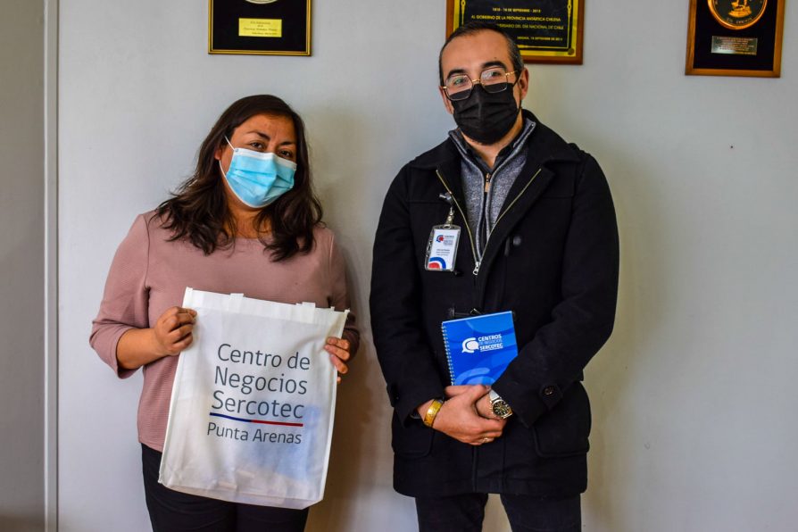 Delegada Muñoz recibe saludo protocolar de Centro de Negocios Sercotec