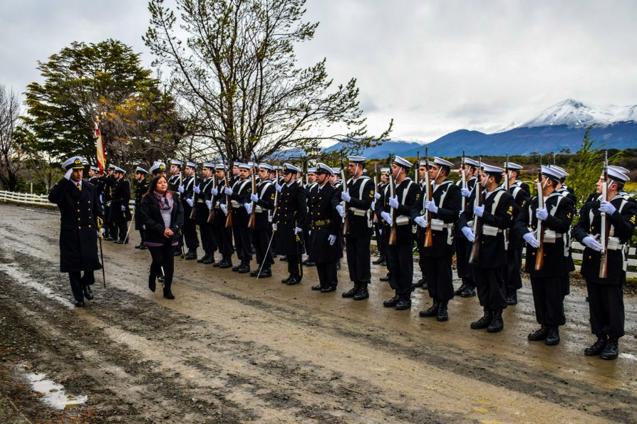 Tras dos años, producto de la pandemia: Retornan actividades de Glorias Navales con la comunidad de Puerto Williams