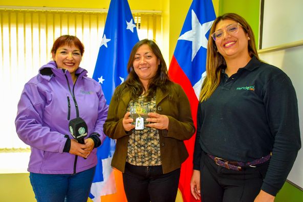 En Puerto Williams: Delegada de Antártica Chilena sostiene primera entrevista presencial de un medio de comunicación de Punta Arenas