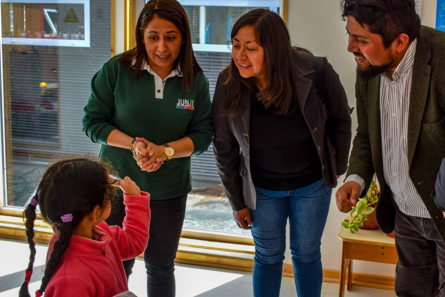 En Puerto Williams: Delegada Muñoz destaca vinculación entre jardines infantiles JUNJI y Centro Subantártico Cabo de Hornos