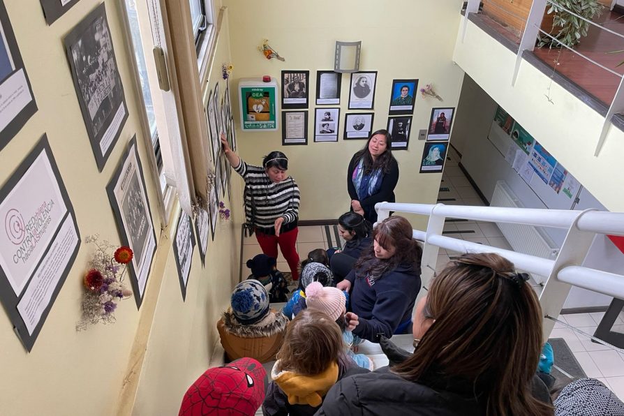 Visita de Educadoras, niñas y niños del Jardín Infantil Tánana