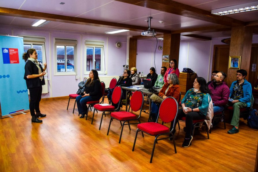 Delegada María Luisa Muñoz participó en agenda de Seremi de Salud con la comunidad de Puerto Williams