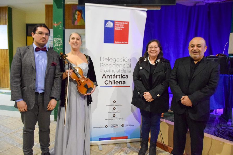 Fundación Pianos para Chile anhela generar un festival de música en Puerto Williams