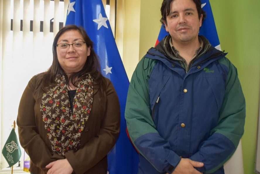 Delegada Muñoz recibe saludo protocolar de nuevo jefe de Conaf Área Cabo de Hornos