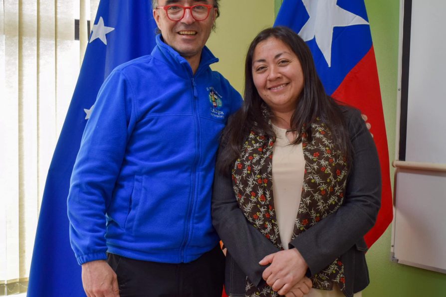 Delegada Muñoz recibe saludo protocolar de Seremi de Transportes previo a diálogo participativo