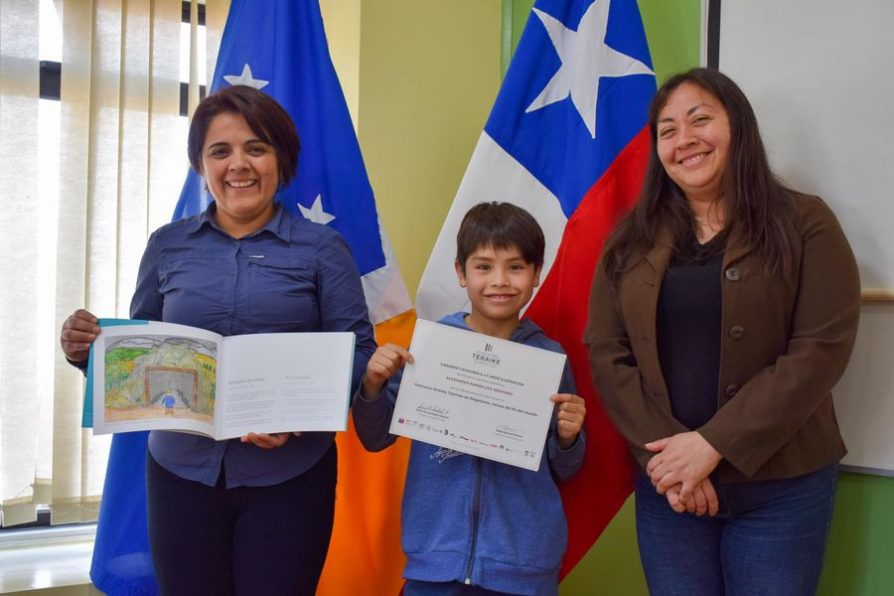 Delegada Muñoz felicita a estudiantes de Hornos, Picton y Toro reconocidos en concurso regional de escritura e ilustración