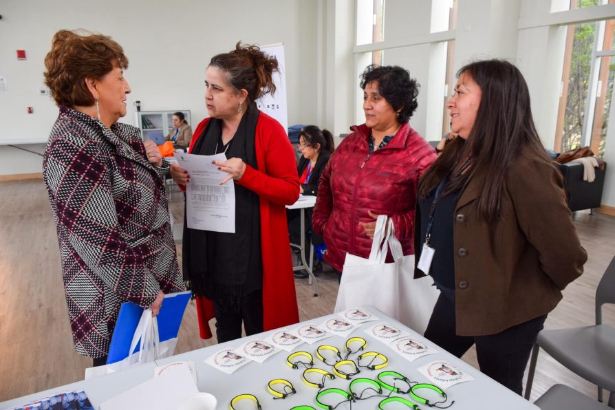 Realizan Plaza Ciudadana del Trabajo en Puerto Williams