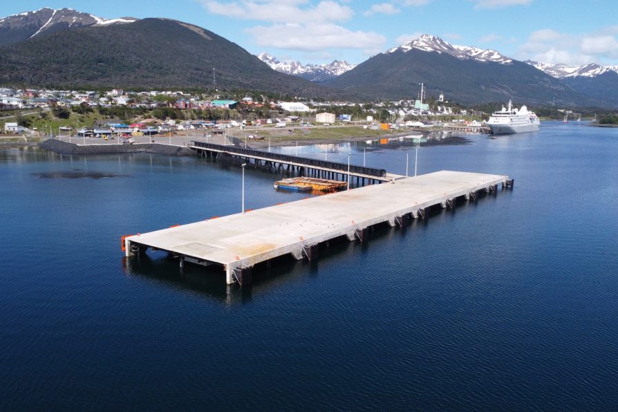 Segunda etapa del muelle mutipropósito de Puerto Williams para cruceros y naves científicas comenzará a construirse en octubre