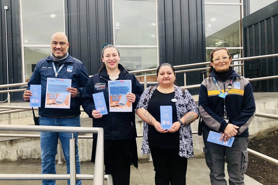 Mes del Autismo: Difunden folletería sobre TEA a la comunidad de Puerto Williams