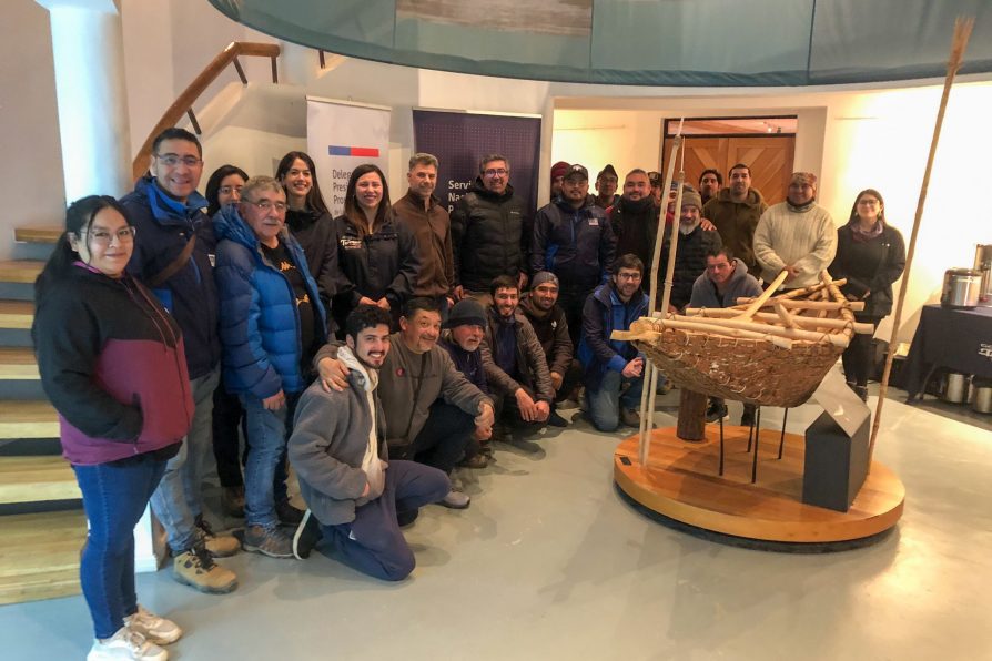 Fomentan esparcimiento y conocimiento ancestral del territorio a personal de empresas constructoras en Puerto Williams