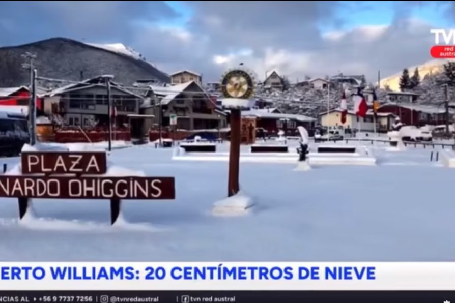 [VIDEO – TVN Red Austral] Puerto Williams registra 20 centímetros de nieve caída