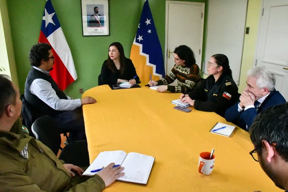 En Puerto Williams refuerzan coordinaciones para una Segunda Vuelta Presidencial 2025 segura