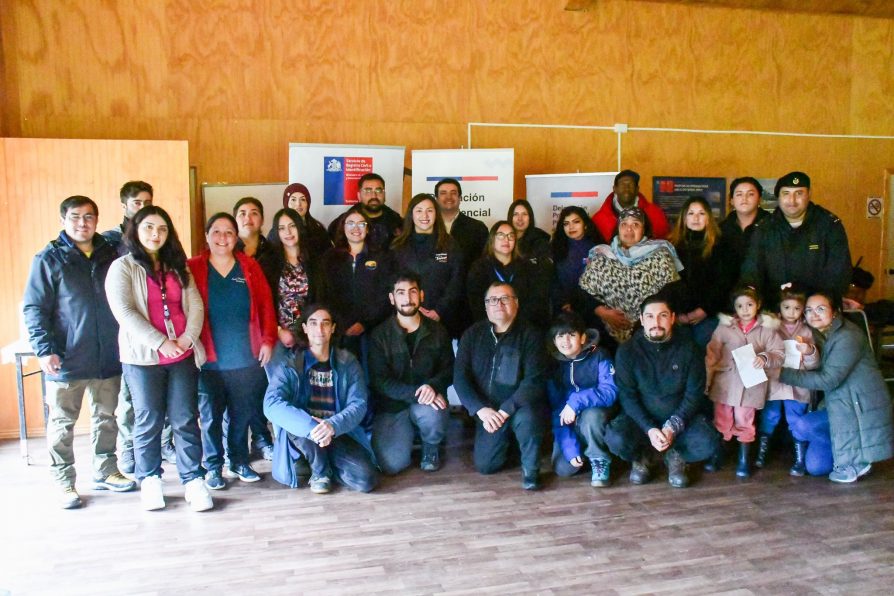 Delegación Antártica Chilena realiza último “Gobierno en Terreno” de administración del Presidente Boric en Puerto Toro
