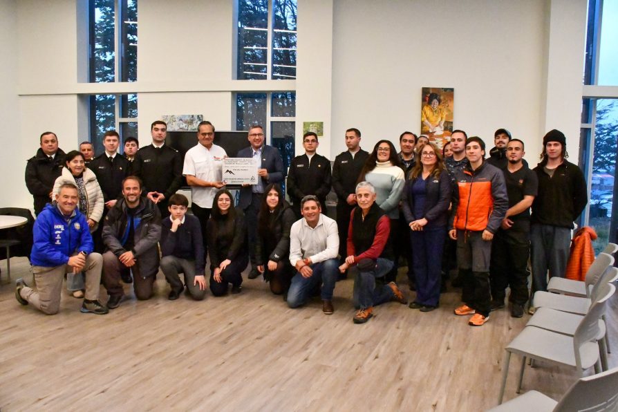 Promueven actividades de montaña de forma segura y responsable en Isla Navarino