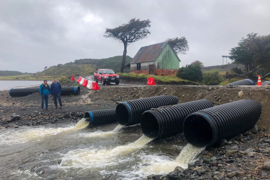 Delegado Moncada supervisa infraestructura crítica ante intensas lluvias en Cabo de Hornos