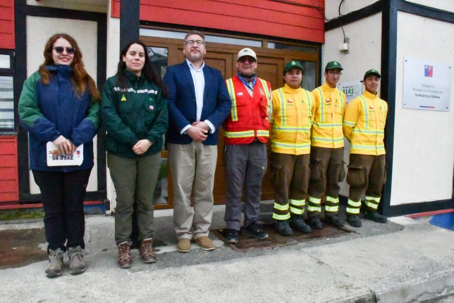 Brigada “Lenga-12”: Temporada 2025-2026 finaliza sin incendios forestales pero con hallazgo de 15 fogatas mal apagadas en lugares no habilitados de Isla Navarino