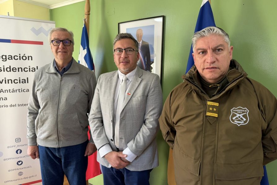 Delegado Moncada encabeza coordinación interinstitucional con Obras Públicas y Carabineros