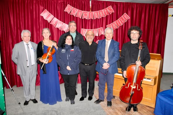 Puerto Williams disfruta concierto de música clásica a cargo de la Fundación Pianos para Chile