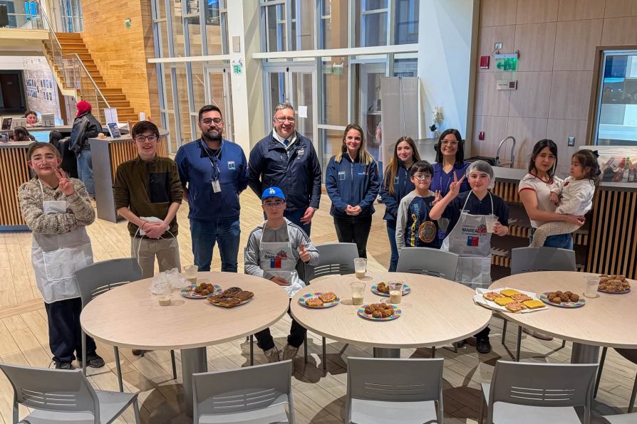 Sector Salud en Puerto Williams refuerza prevención de la obesidad infantil con nuevo taller de cocina saludable