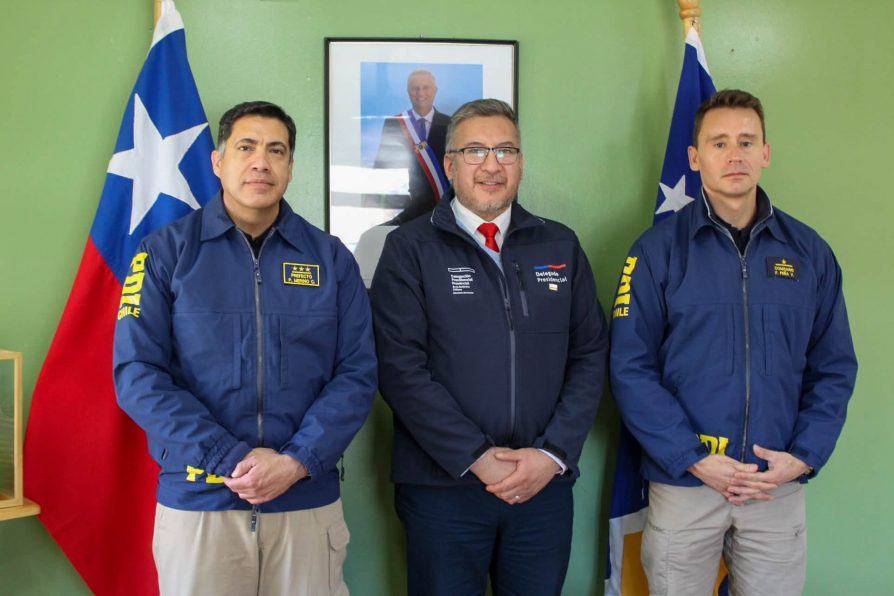 Reunión entre Delegado Moncada y PDI: Fortalecen coordinación en seguridad e investigación en la zona austral