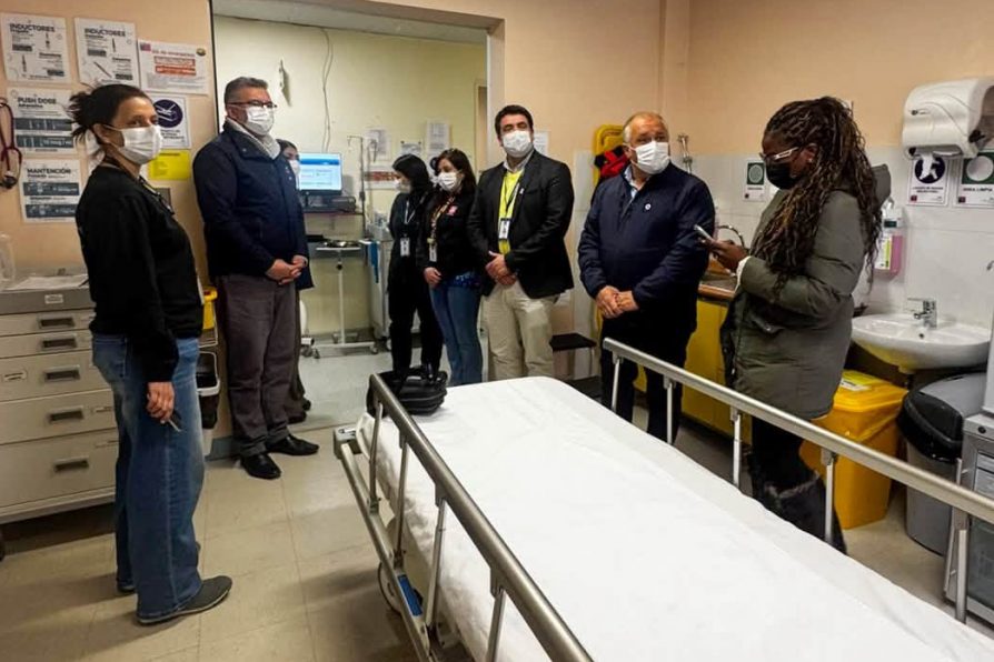 Autoridades y sector privado coordinan respuesta ante eventuales emergencias durante temporada de cruceros en Puerto Williams